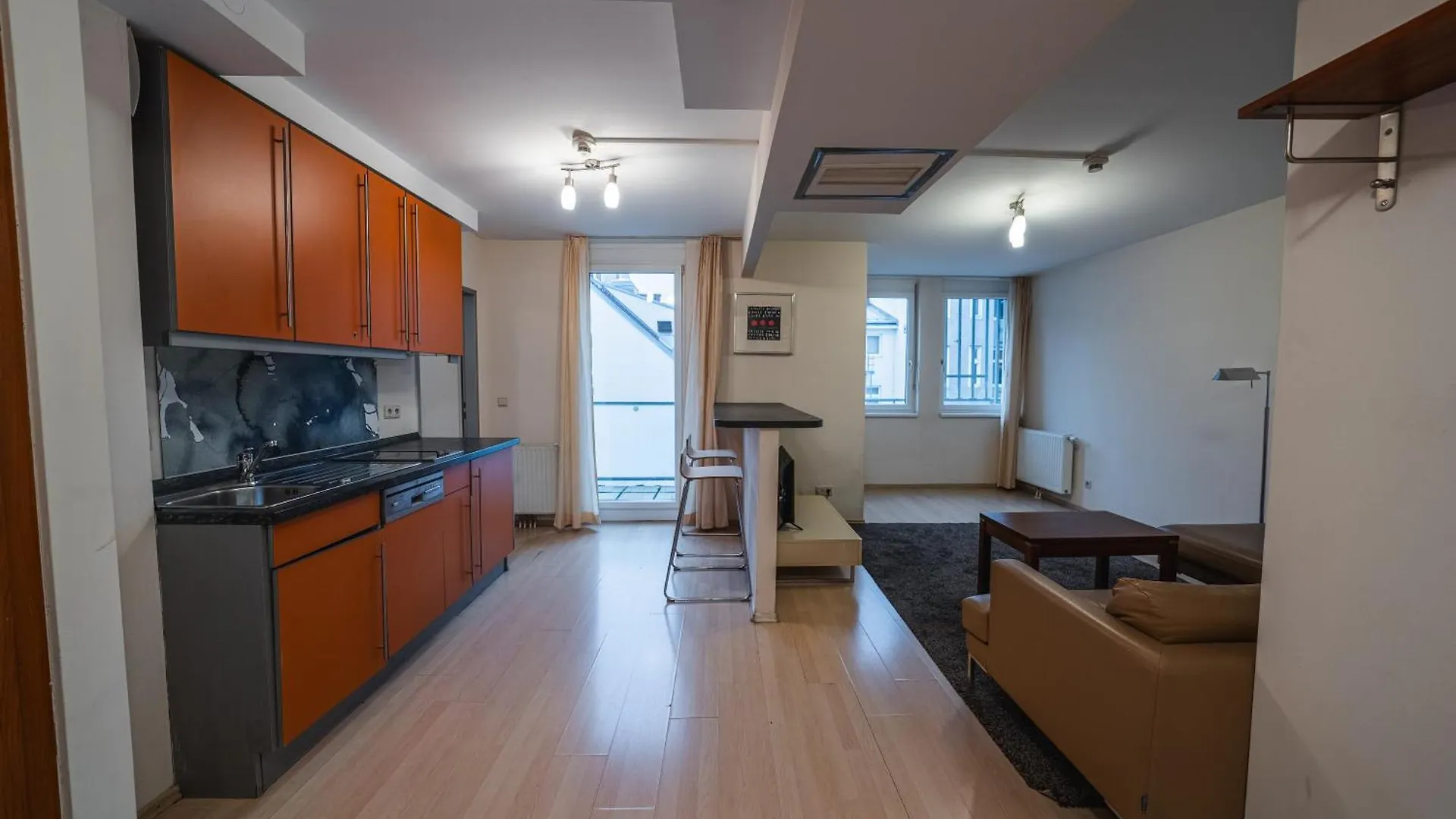 Eqbase Vienna City Apartments Stock 4