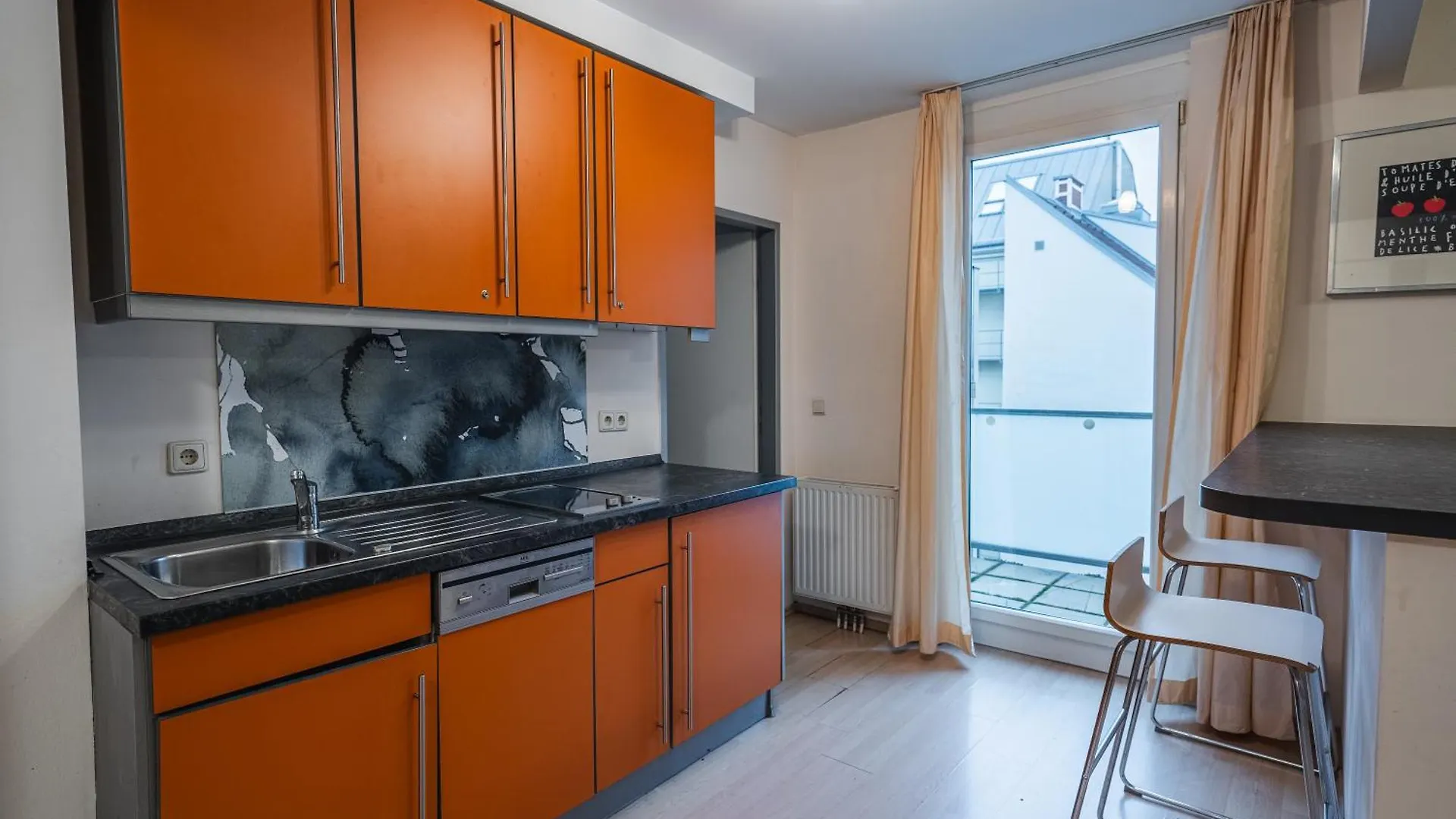 Eqbase Vienna City Apartments Stock 4